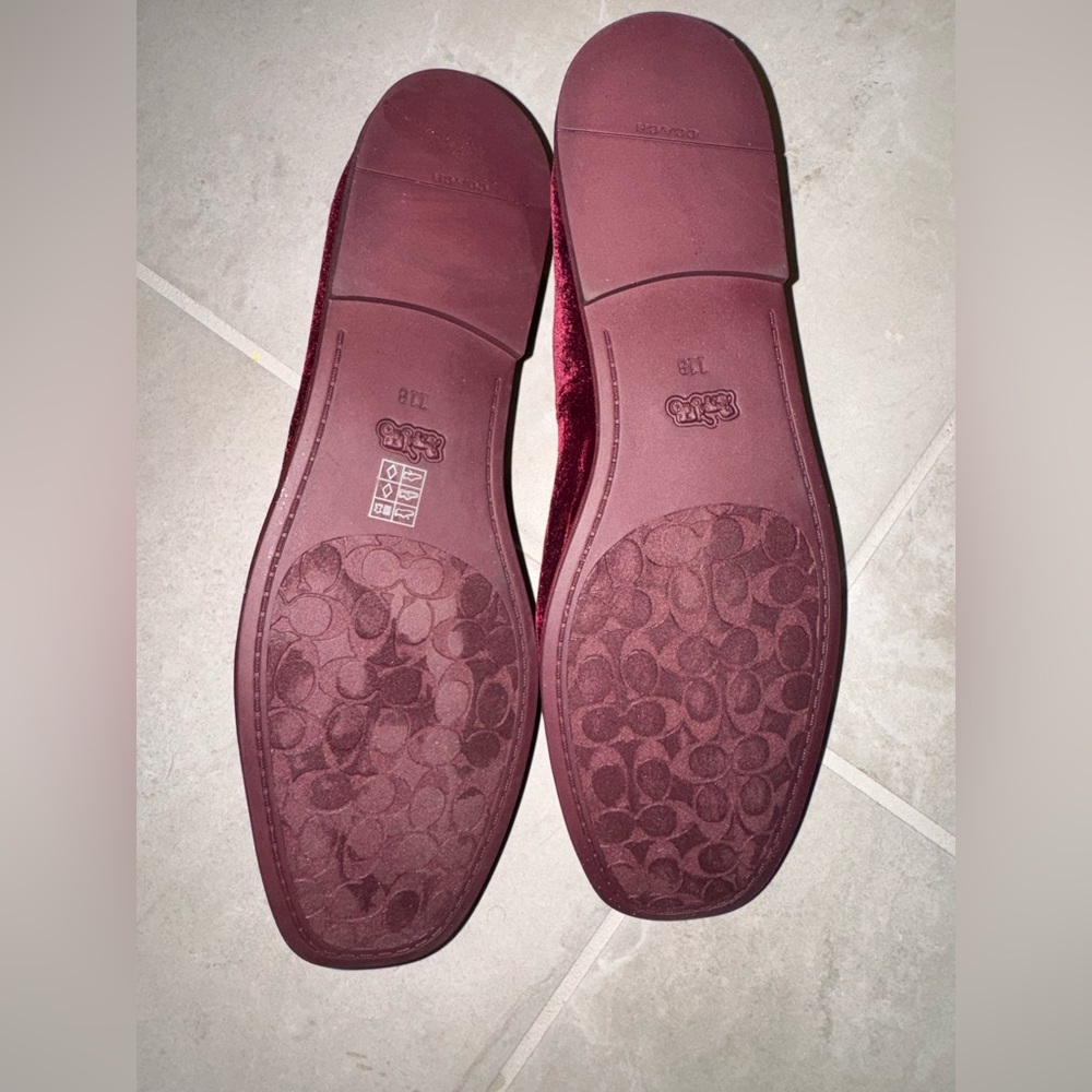Coach Burgundy velvet Emilia Mary Jane Ballet Flats NWOB - Picture 8 of 8